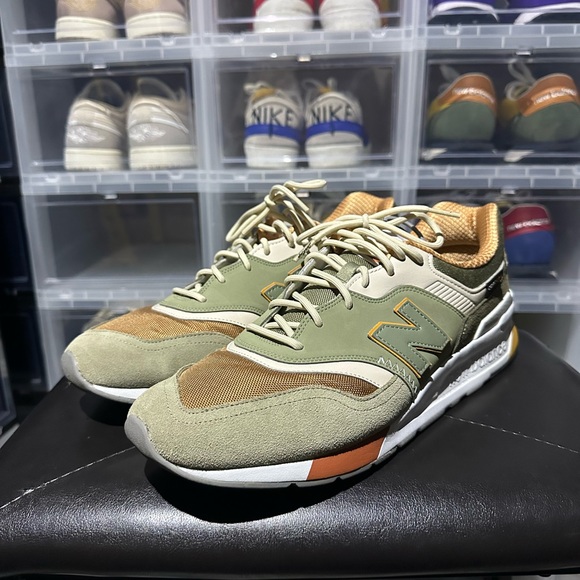 New Balance 997H Sneaker - Picture 1 of 6
